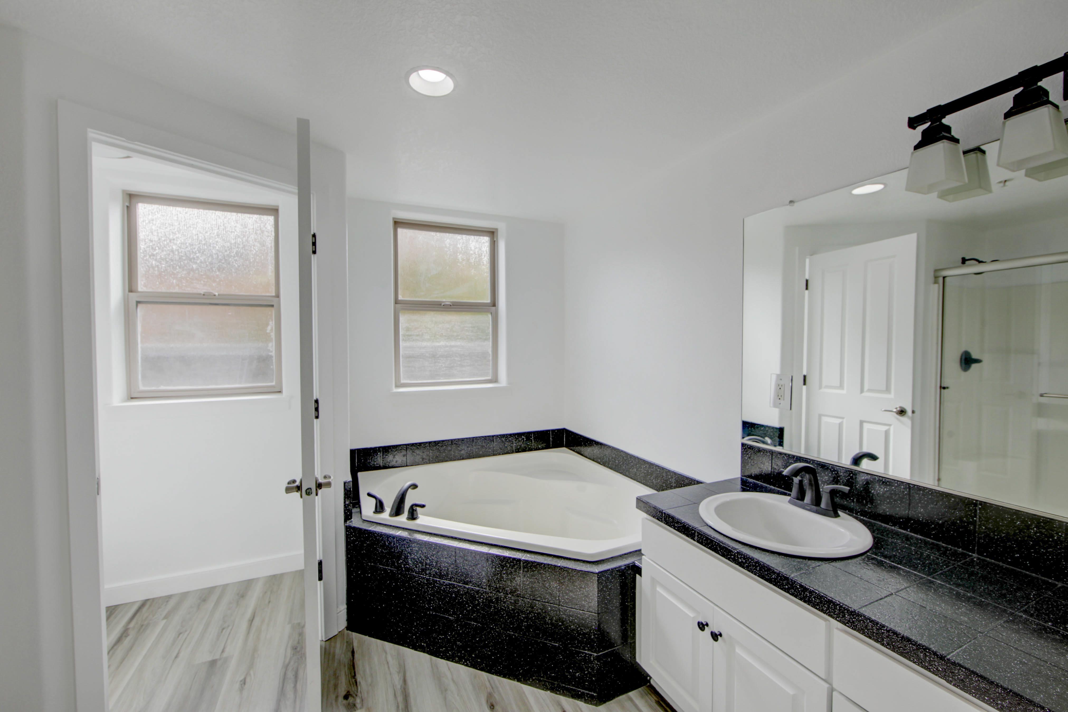 Photo 36 of 6267 NE Carillion Dr UNIT 103, Hillsboro, OR, 97124